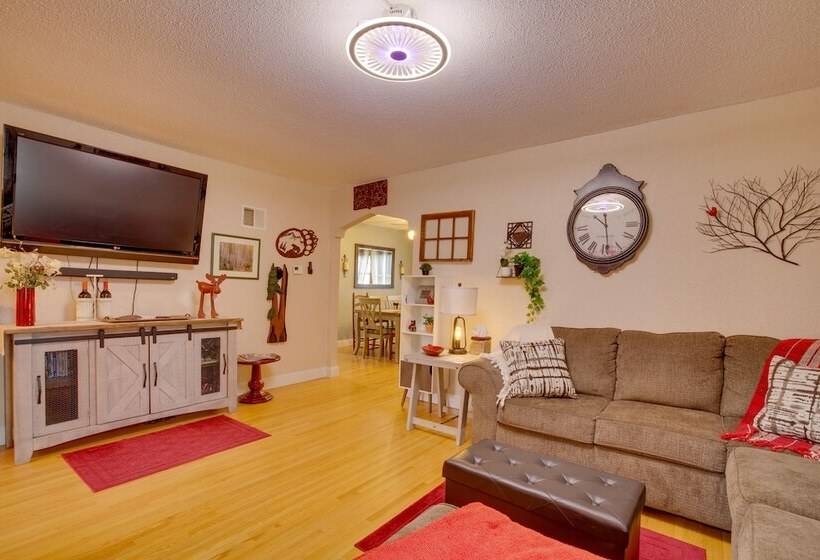 Harmony Home W/ Fire Pit: 5 Mi To Niagara Cave!