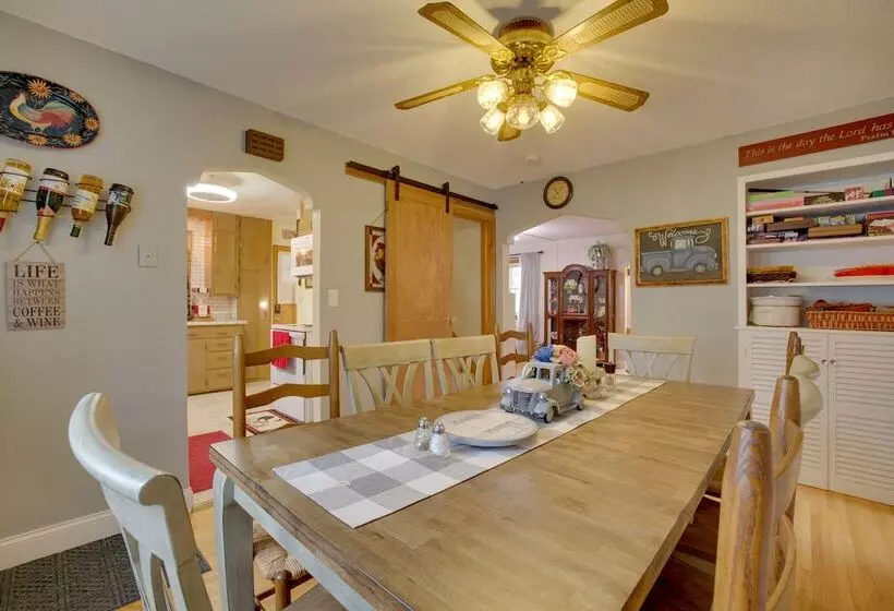 Harmony Home W/ Fire Pit: 5 Mi To Niagara Cave!