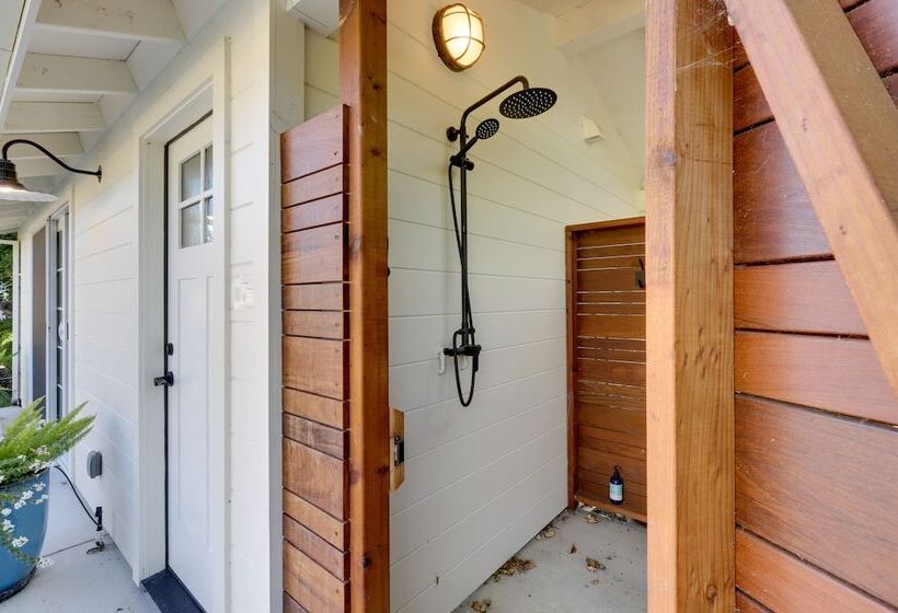 Heavenly Sonoma Country Home: Garden, Pool & Spa!