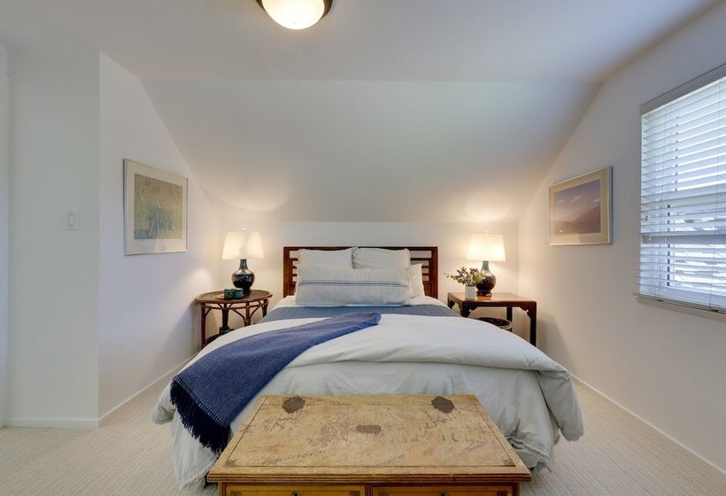 Heavenly Sonoma Country Home: Garden, Pool & Spa!