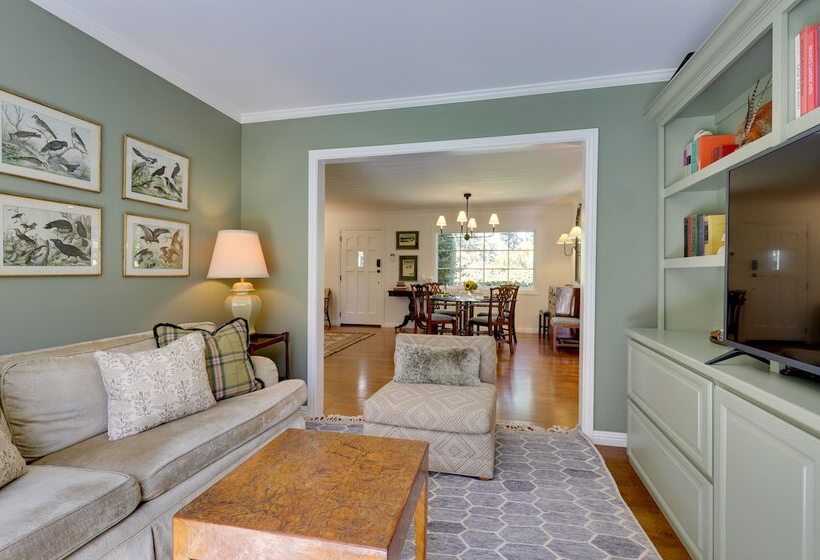 Heavenly Sonoma Country Home: Garden, Pool & Spa!