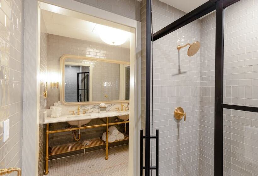 Отель Cleo, Knoxville Downtown, A Tribute Portfolio