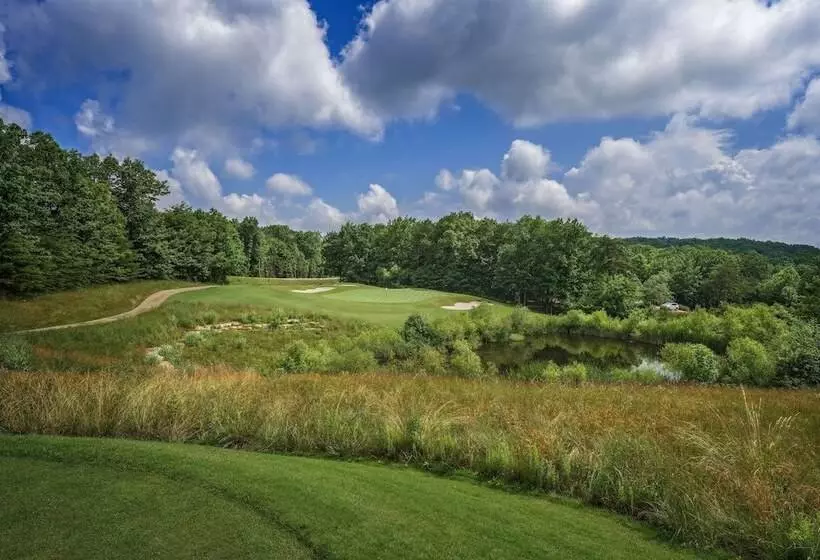 Hotelli Cloudland At Mclemore Resort Lookout Mountain, Curio By Hilton