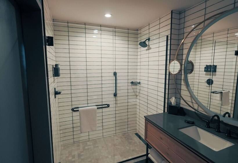 ホテル Cloudland At Mclemore Resort Lookout Mountain, Curio By Hilton