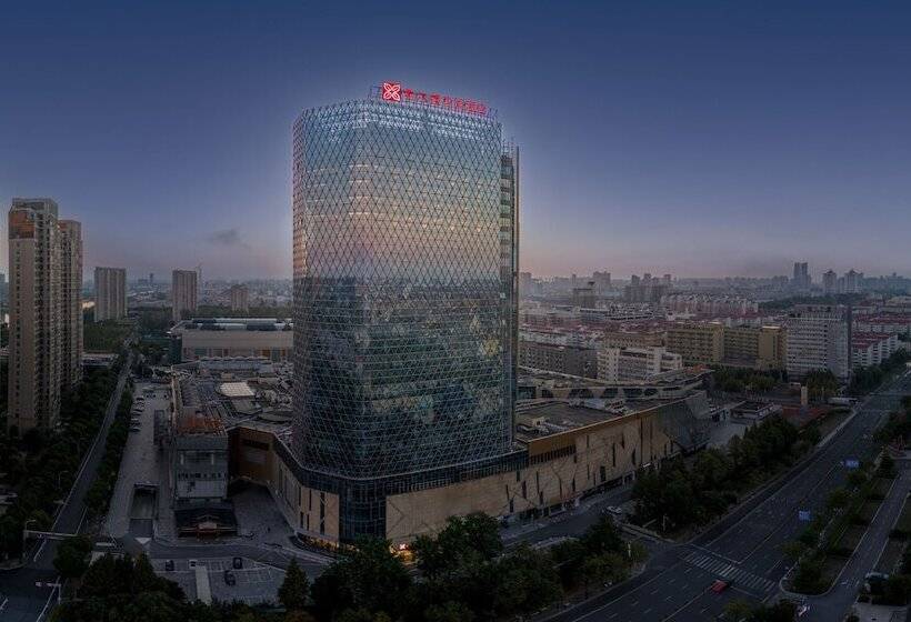 בית מלון כפרי Hilton Garden Inn Nantong Haohe Scenic Area