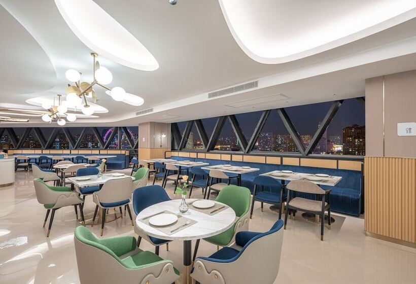 בית מלון כפרי Hilton Garden Inn Nantong Haohe Scenic Area