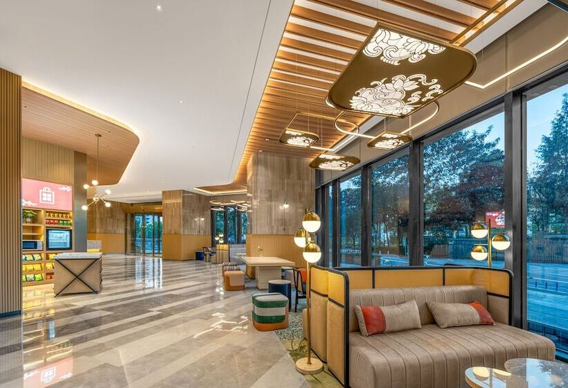 בית מלון כפרי Hilton Garden Inn Nantong Haohe Scenic Area