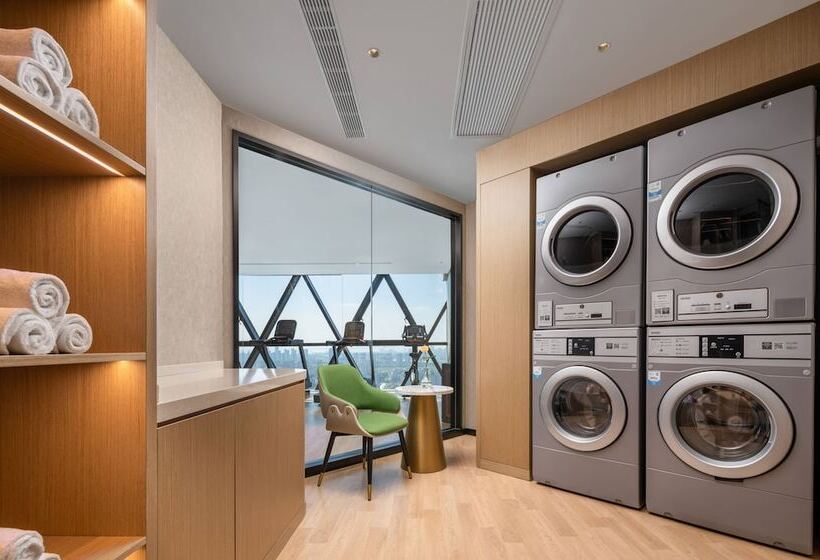 בית מלון כפרי Hilton Garden Inn Nantong Haohe Scenic Area