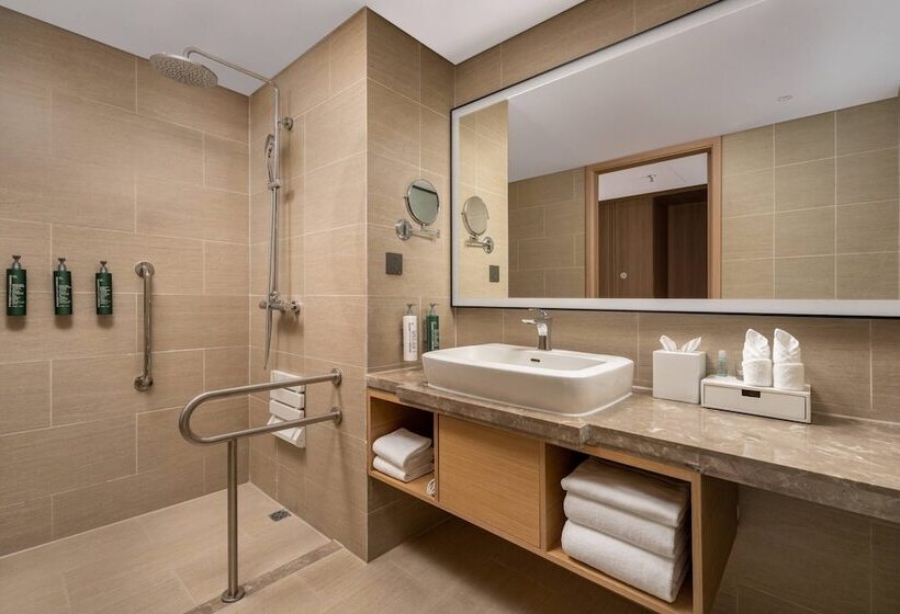 בית מלון כפרי Hilton Garden Inn Nantong Haohe Scenic Area