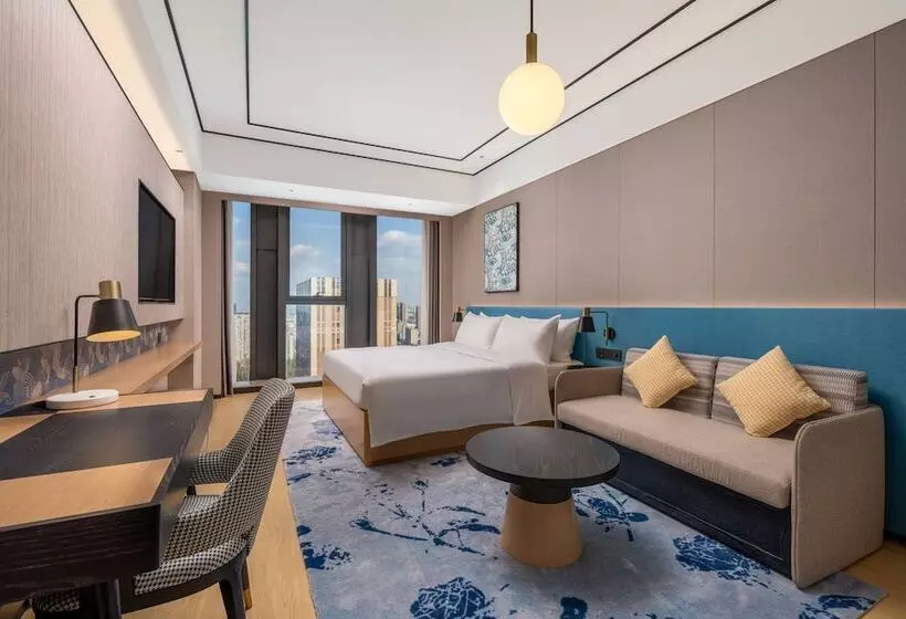 هتل Hilton Garden Inn Nantong Haohe Scenic Area