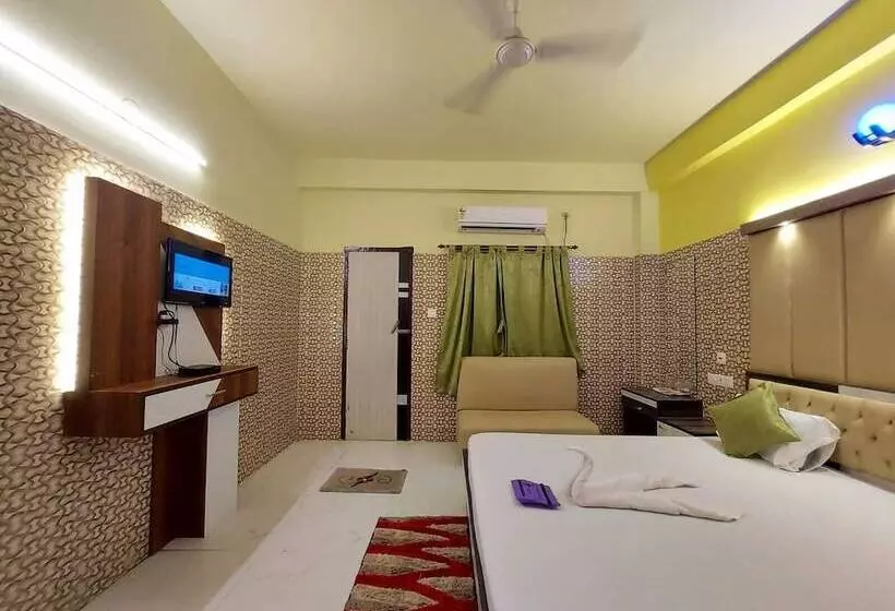 ホテル Hindusthan Inn