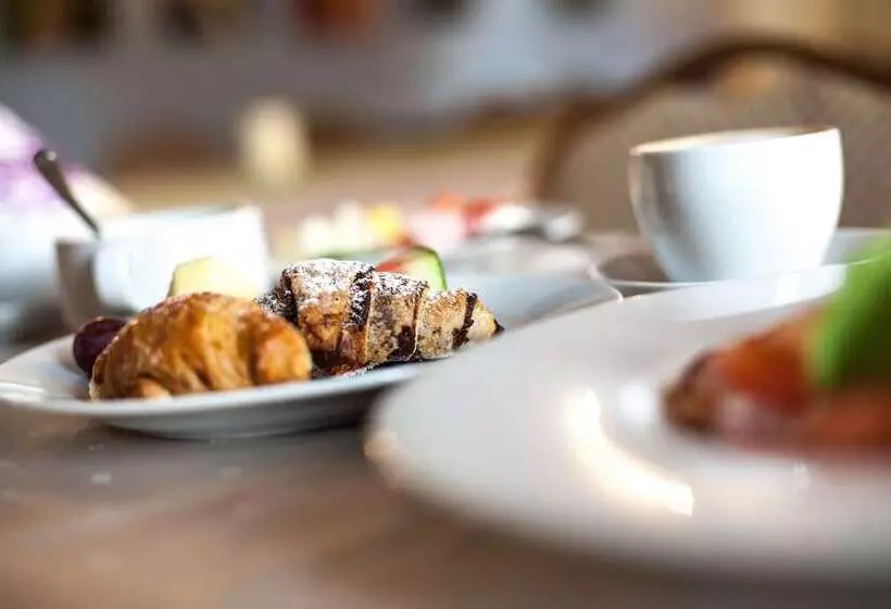 ホテル Kaštieľ Mojmírovce