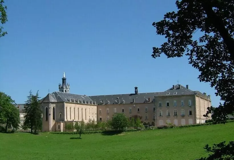 Hotelli Le Grand Couvent De Gramat