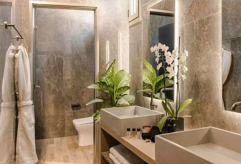 Hotelli Piazza Suites