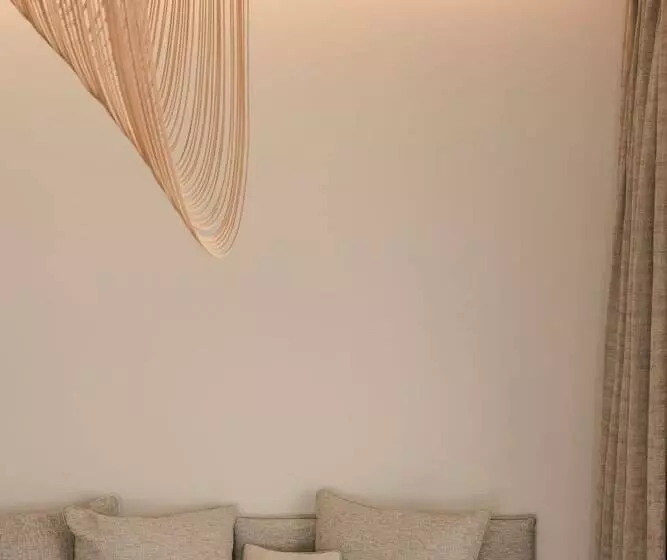 Hotelli Piazza Suites