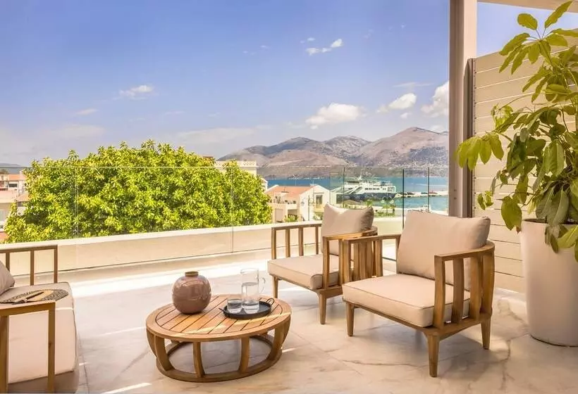 Hotelli Piazza Suites