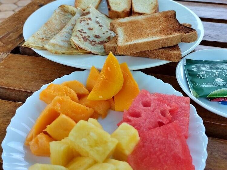 호텔 Tanzanice Farm Lodge