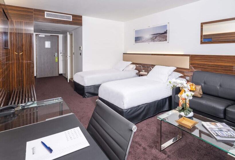 Westotel Taverny   Paris Val D Oise