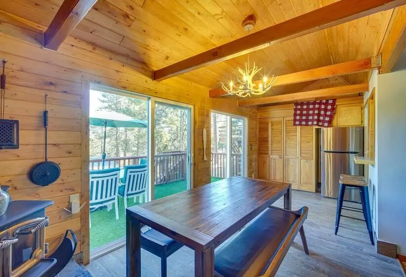1 Mi To Lake: Home W/ Hot Tub & Gazebo In Big Bear