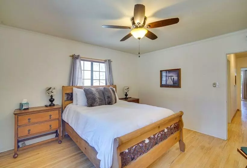 1 Mi To Lake: Home W/ Hot Tub & Gazebo In Big Bear