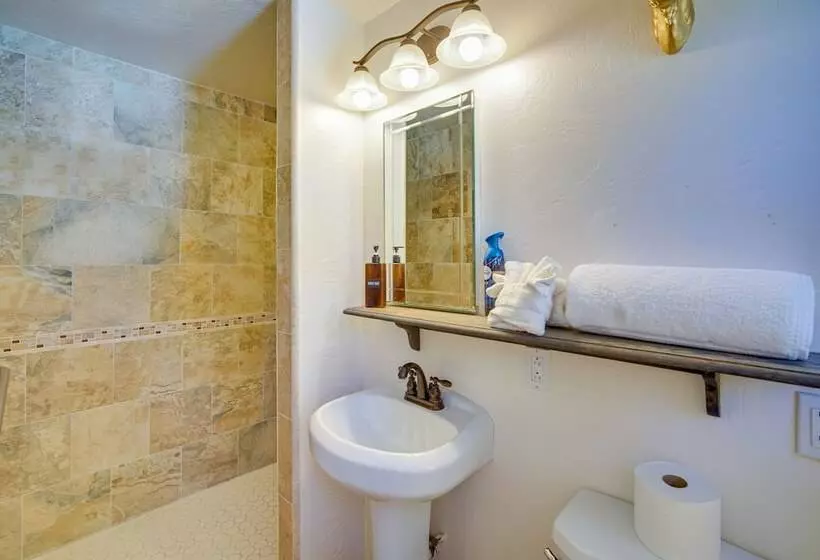 1 Mi To Lake: Home W/ Hot Tub & Gazebo In Big Bear