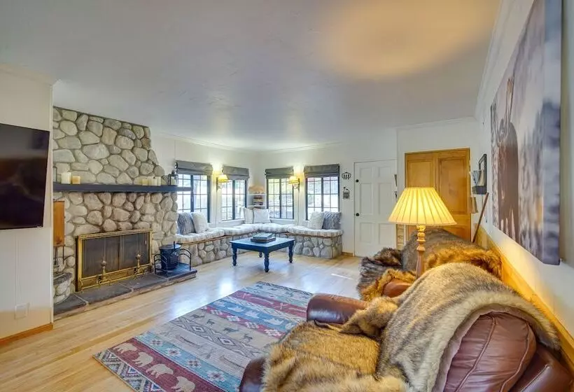 1 Mi To Lake: Home W/ Hot Tub & Gazebo In Big Bear