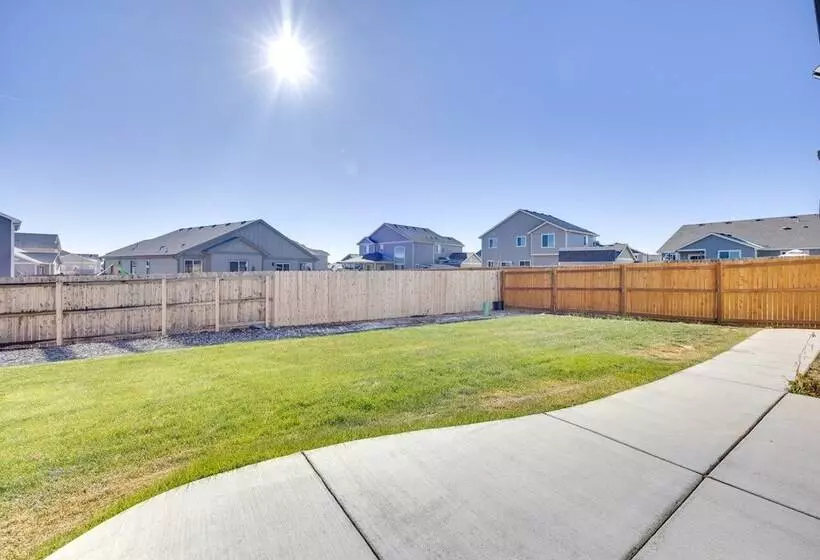 Impressive Peyton Home With Deck!