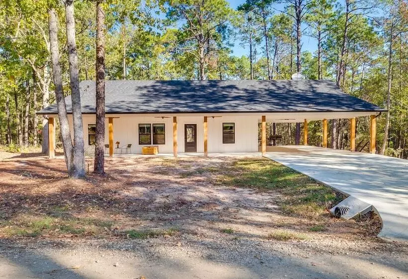 Home W/ Pool Access: Fishing At Lake Sam Rayburn!