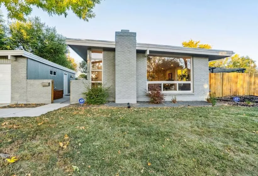 Lovely Centennial Home 1 Mi To Southglenn Mall!