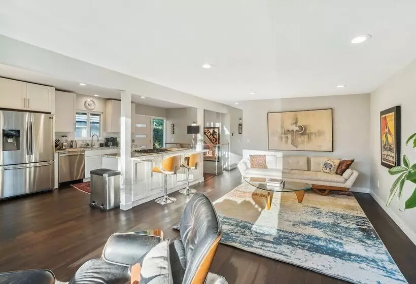 Lovely Centennial Home 1 Mi To Southglenn Mall!