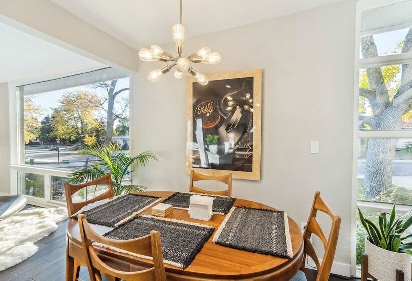 Lovely Centennial Home   1 Mi To Southglenn Mall!