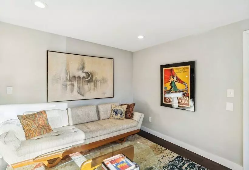 Lovely Centennial Home 1 Mi To Southglenn Mall!