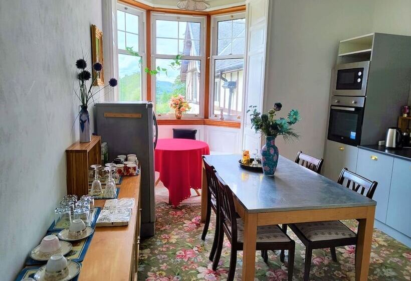 بنسيون The Falls Value Rooms At Aultnagar Estate