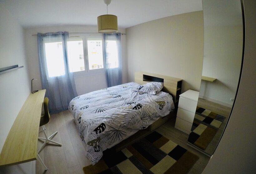 Пансион Charming & Cosy Rooms Nantes