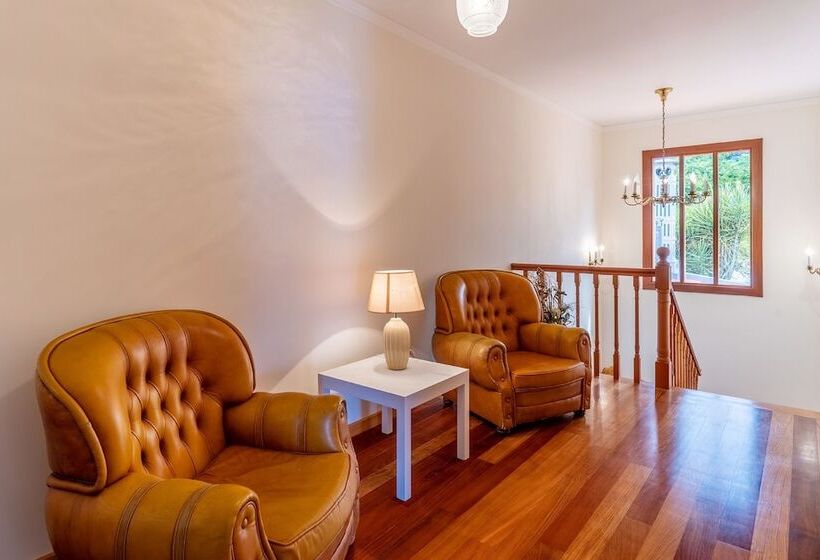 بنسيون Villa Dinis