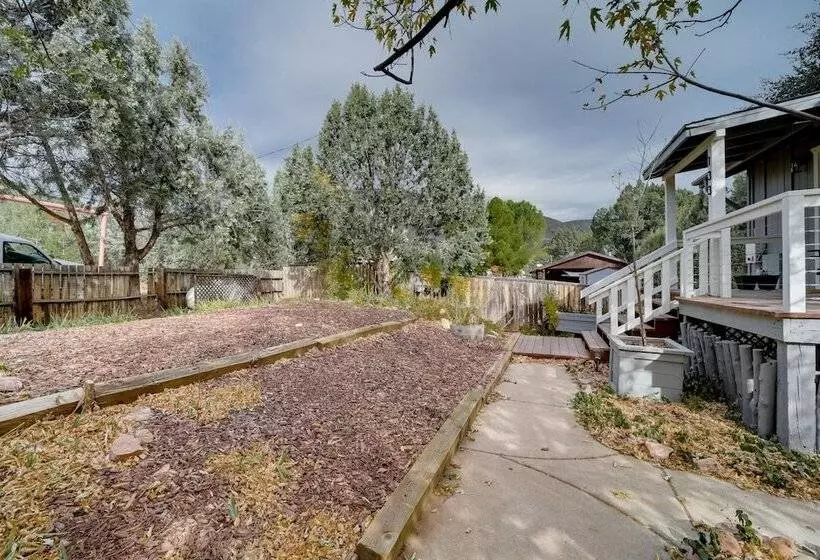 Pet Friendly Payson Cabin W/ Game Room!