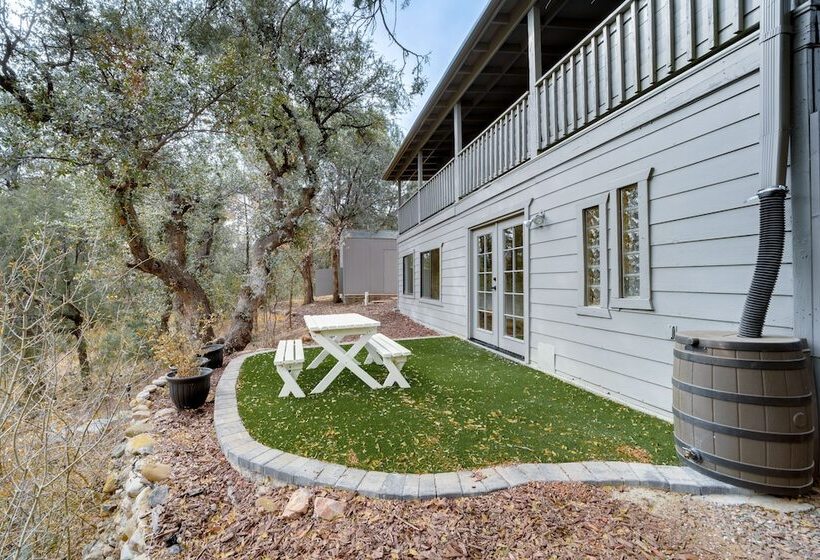 Pet Friendly Payson Cabin W/ Game Room!