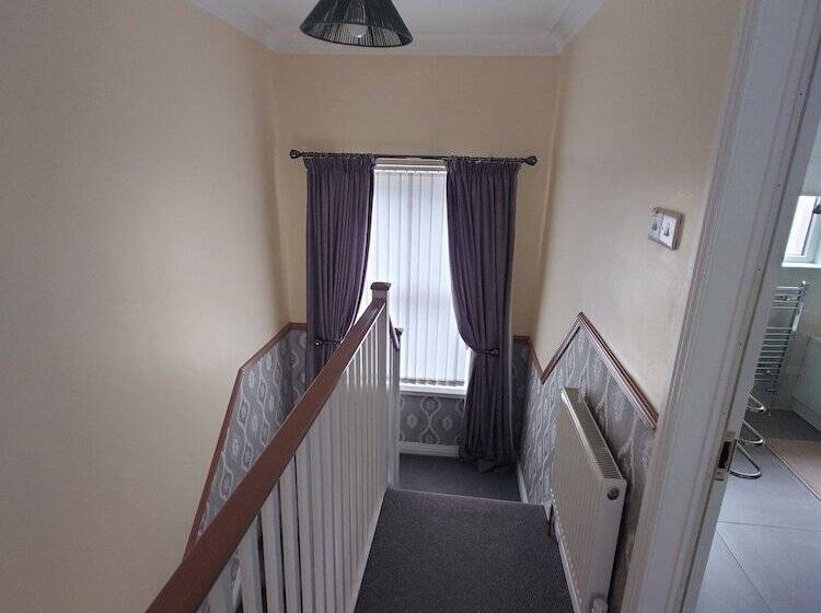 住所  Annie S House A Modern 1 Bed House In Derry City