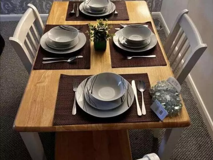 レジデンス Charming 3 Bed House In Gloucester
