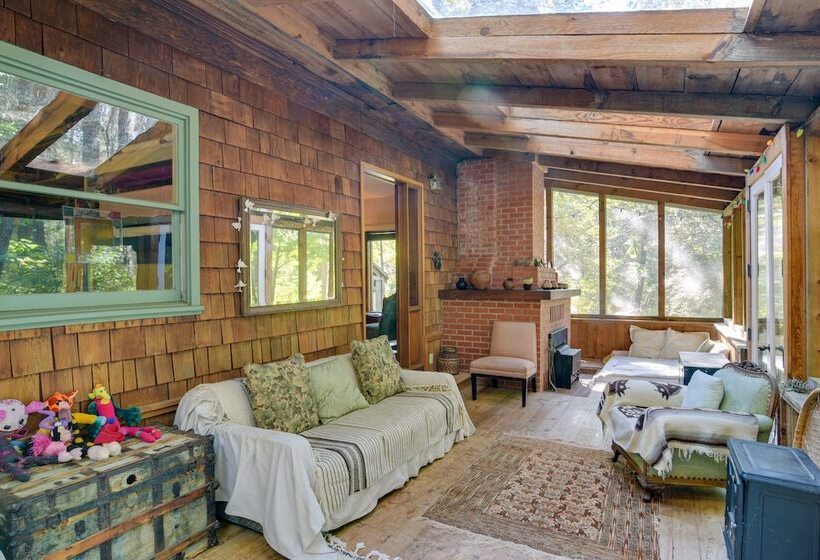 Secluded Cohasset Home W/ Pool & Screened Porch!