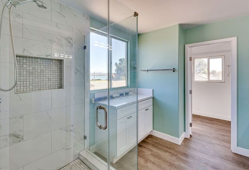 Spacious Lake Elsinore Home W/ Pool & Hot Tub!