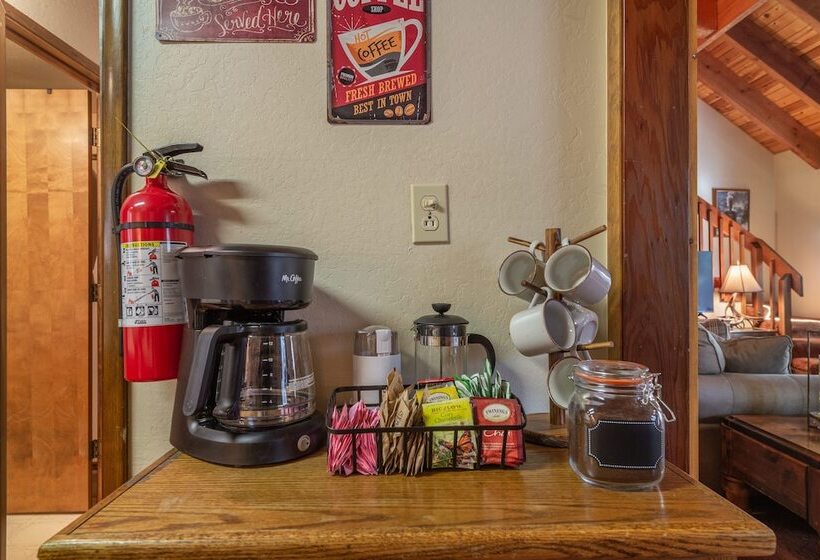 Tahoe Donner Cabin In The Woods By Sierra Getaways