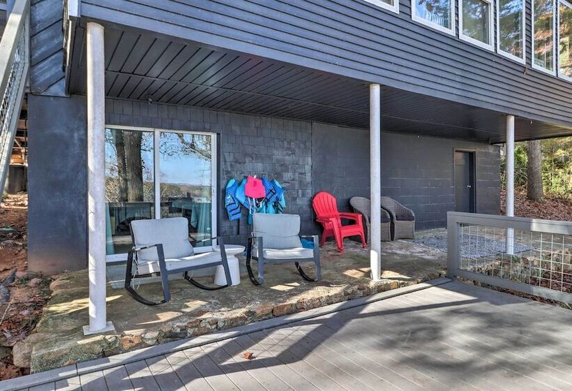 The Chalet On Sinclair W/ Private Dock & Kayaks!