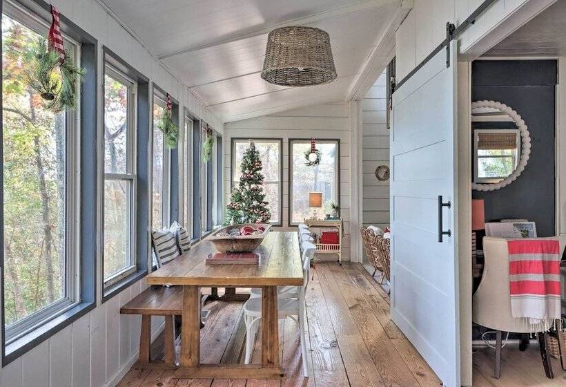 The Chalet On Sinclair W/ Private Dock & Kayaks!