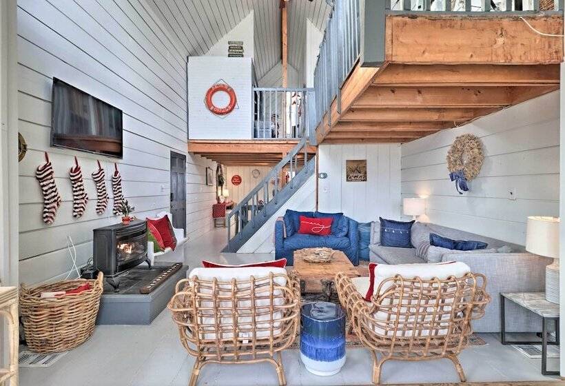 The Chalet On Sinclair W/ Private Dock & Kayaks!