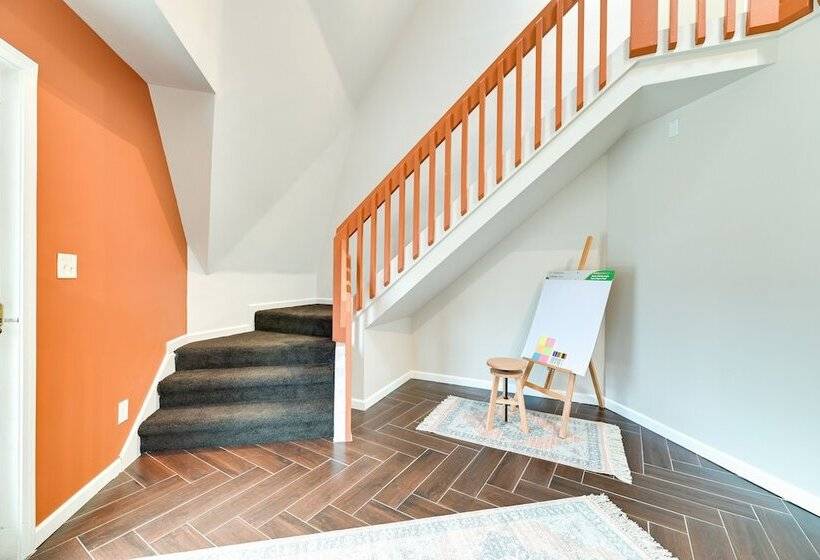 The Dome Spacious Retreat Near Finger Lakes!