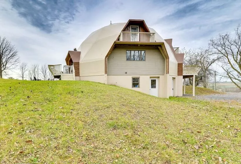 The Dome    Spacious Retreat Near Finger Lakes!