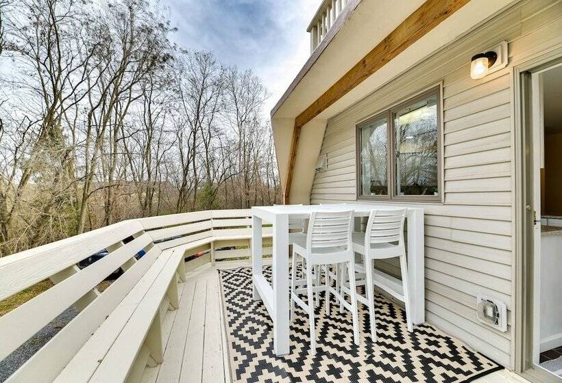 The Dome Spacious Retreat Near Finger Lakes!