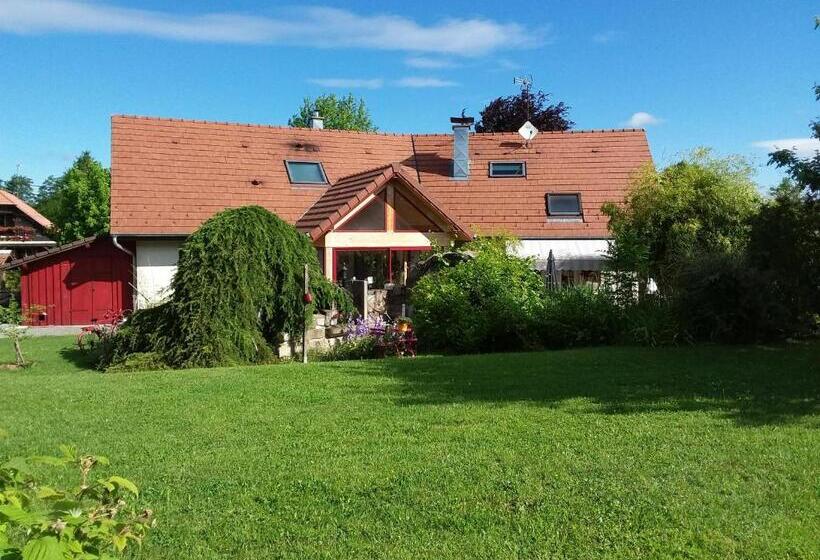 ベッドアンドブレックファースト Le Grivé