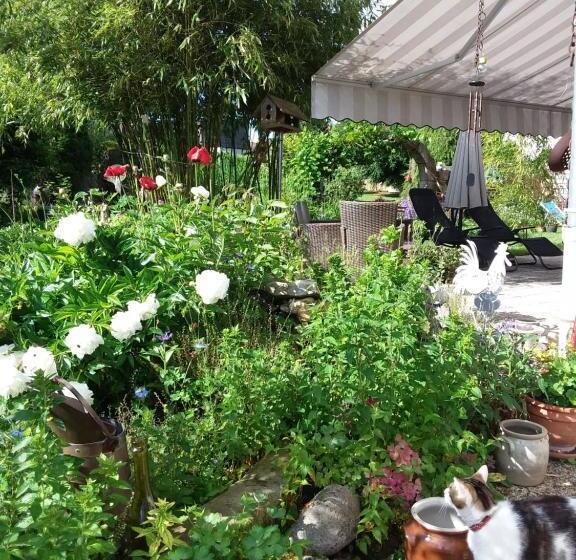 ベッドアンドブレックファースト Le Grivé